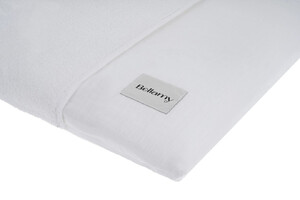 Linen changing mat with cover and towel white