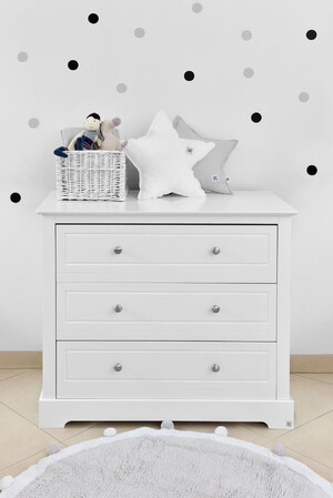 Marylou snow bliss chest of drawers