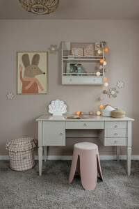 Royal  latte desk